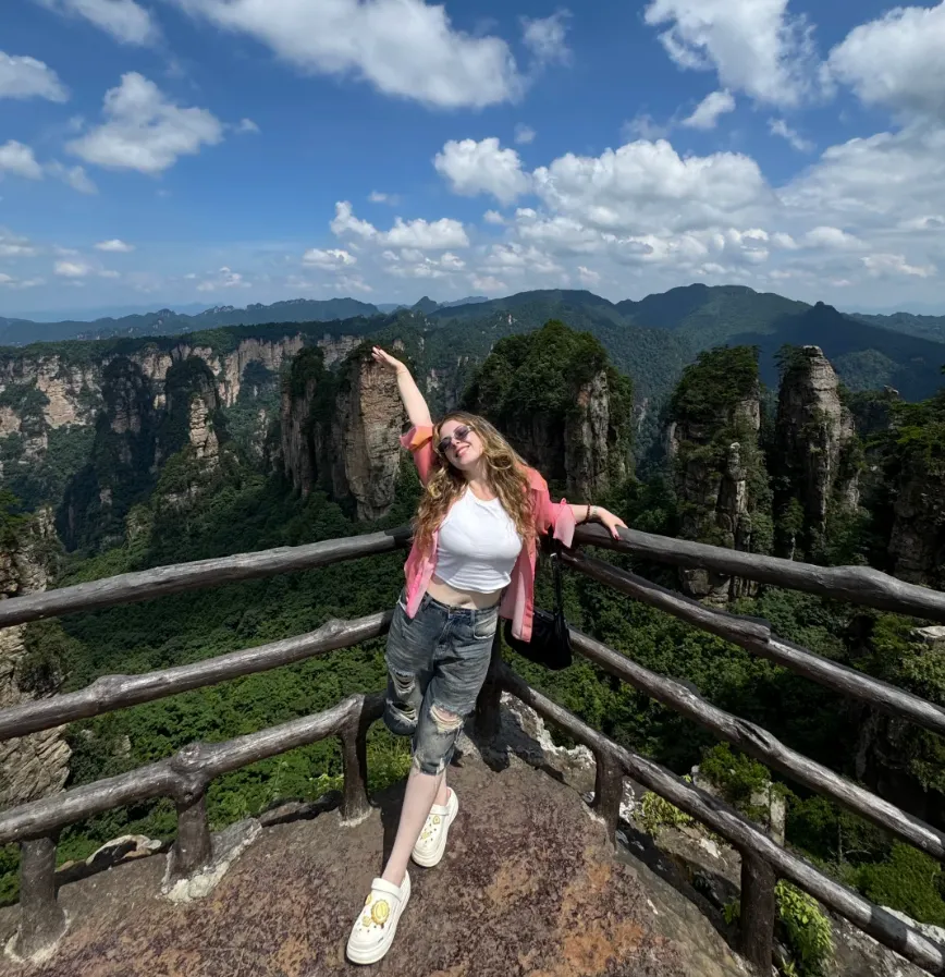 Zhangjiajie Travel Guide: Exploring Avatar’s Mountains (2026 Tourism Boom & Tips)